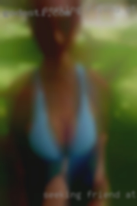 Seeking friend at swingers club  with benefits.